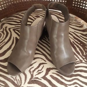 Open toe and open heel by Relativity